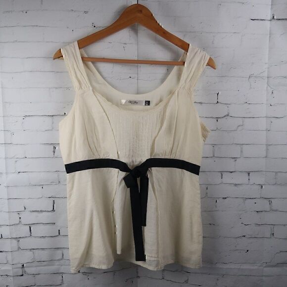 OLD NAVY IVORY SLEEVELESS COTTON TANK TOP WITH BLACK BOW DETAIL SIZE MEDIUM - Picture 1 of 6